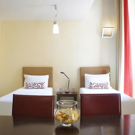 La Griffe Hotel 4*