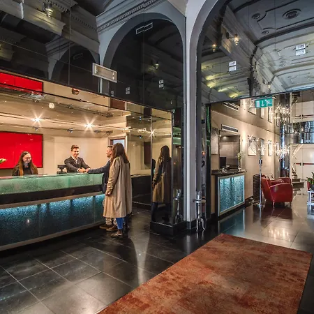 La Griffe Hotel